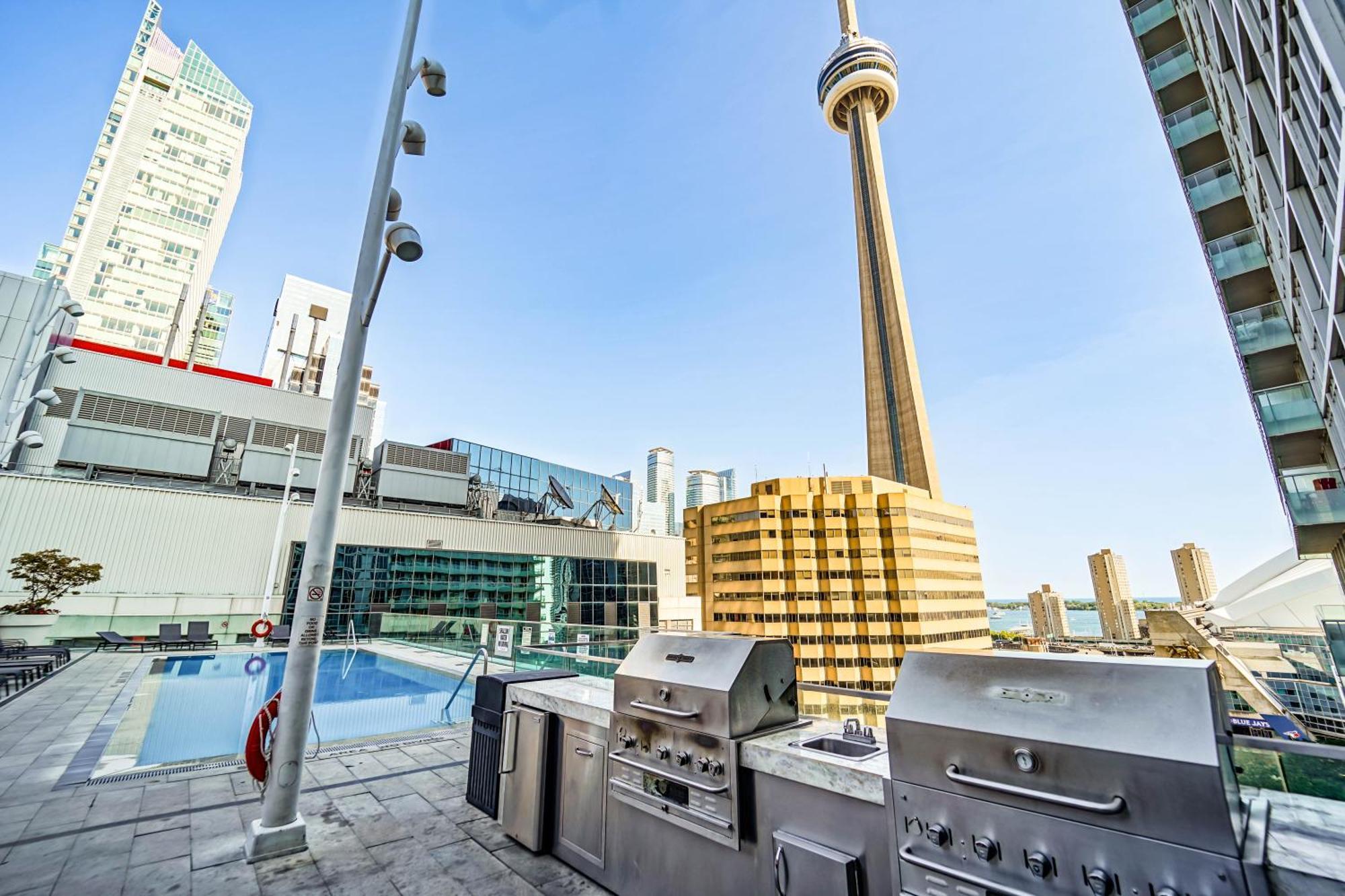 Chol Furnished Suites Heart Of Downtown Toronto, 2 Beds, Free Parking, Cn Tower View 외부 사진