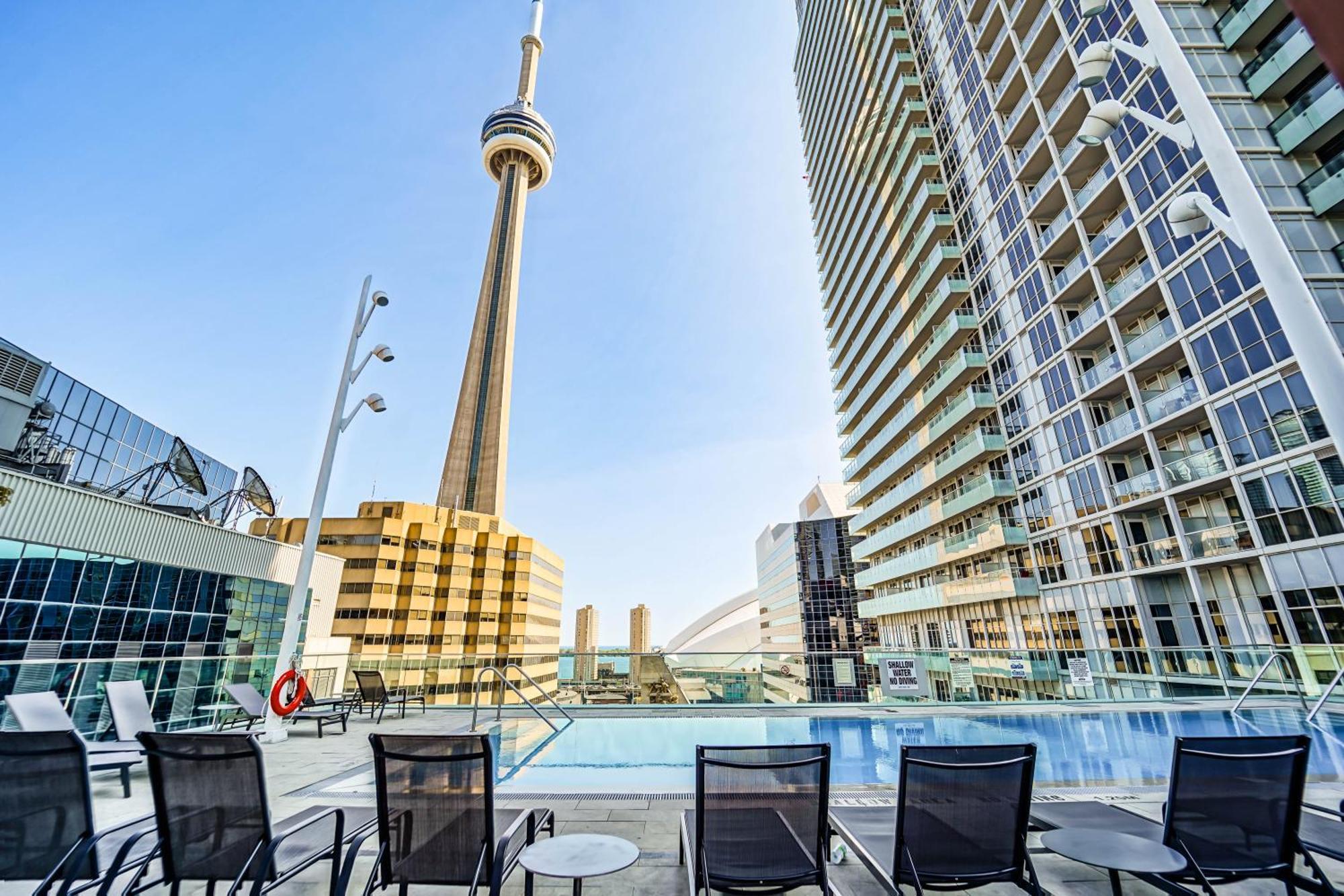 Chol Furnished Suites Heart Of Downtown Toronto, 2 Beds, Free Parking, Cn Tower View 외부 사진