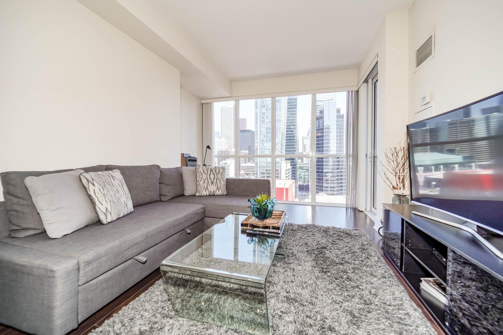 Chol Furnished Suites Heart Of Downtown Toronto, 2 Beds, Free Parking, Cn Tower View 외부 사진